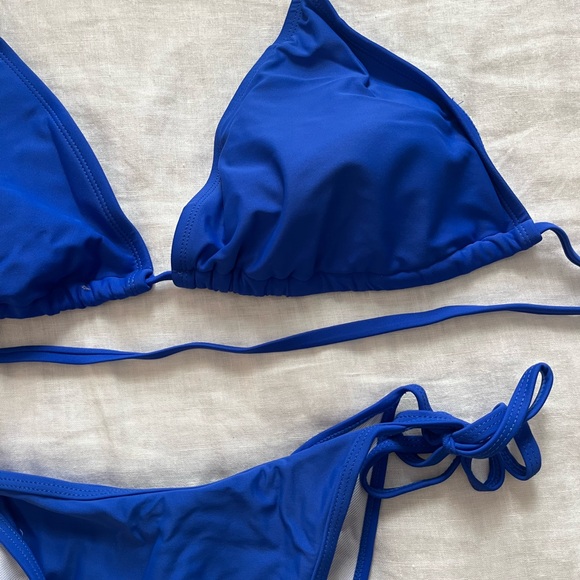 Blue Triangle Bikini Set - Picture 2 of 3